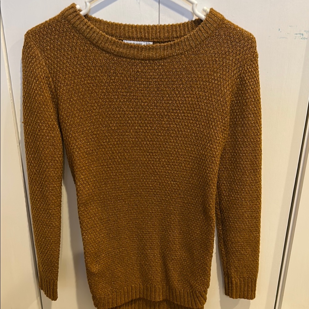 Pink Clover Rust Crew Neck Sweater with Ribbed Knit